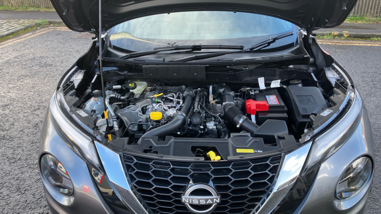 Nissan Juke 1.0 DiG-T N-Connecta 5dr Petrol Hatchback